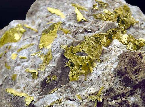 Золото и серебро из производственных отходов будут добывать в Павлодарской области