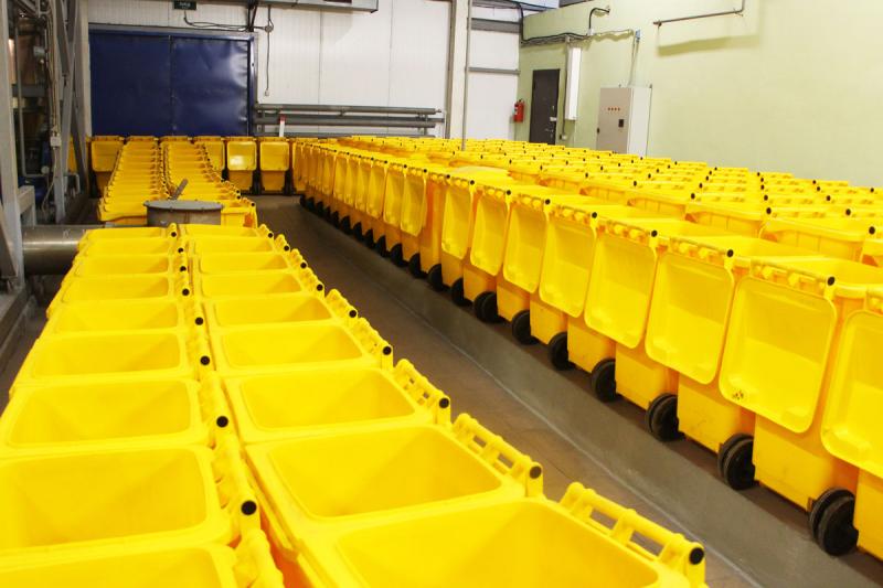 Более 6 тысяч евроконтейнеров закупят для раздельного сбора мусора